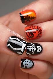 Popular cute halloween nails of good quality and at affordable prices you can buy on aliexpress. 48 Halloween Nail Art Ideas 2020 Easy Halloween Nail Polish Designs