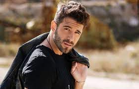 Lifestyle, videos and celebrity news! Ayth Einai H Alh8eia Etsi Antedrase O Giwrgos Libanhs Otan Mphke Sto Survivor O Prwhn Ths Marialenas Roymeliwth Fay S Book
