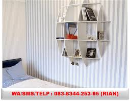 Jangan lupakan hiasan dinding sebagai salah satu elemen penting dalam menciptakan desain interior ruangan yang cantik. Rak Hiasan Dinding Rak Dinding Kayu 083834425395 Jual Rak Hiasan Dinding Murah Mebel Rak Dinding Kayu Terlengkap