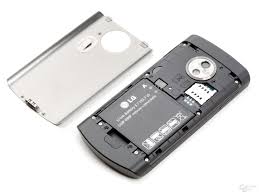 Bilder - LG E900 Optimus 7 im Test ...