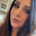 Louella Chambers's Instagram, Twitter & Facebook