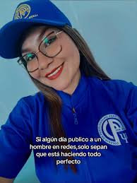 Otro Domingo Sin Ir Al Zoologico Alimentar Jirafas