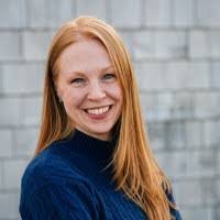 Jennifer Warnick's Instagram, Twitter & Facebook