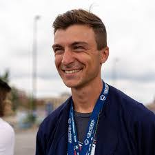 Kali Bennett's Instagram, Twitter & Facebook