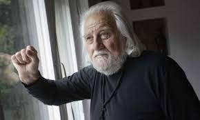 He was an actor, known for tecumseh (1972), das licht auf dem galgen (1976) and das ding im schloß (1979). Milan Bosiljcic Beli Net Worth 2021 Wiki Bio Age Height Married Family