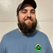 🚪 Meet Jake! 👋 Jake, the owner's son, is the newest member of our team.  Having grown up watching his dad build this business, he's now working side  by side with him,