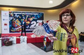 Zobaczcie, co w tym roku gwiazdy wystawiły na licytacje wośp. 27 Final Wosp W Swidnicy Licytacje Trwaja Foto Video Swidnica24 Pl Wydarzenia Informacje Rozrywka Kultura Polityka Wywiady Wypadki
