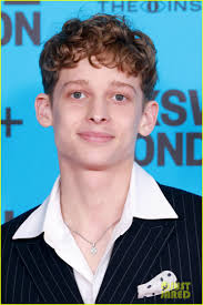 Mary-Louise Parker Makes Rare Appearance with Daughter Ash at 'The  Institute' London Premiere: Photo 5168194