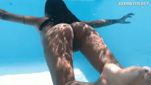 Sensational Venezuelan Goddess in Bare and Bold Poolside Swim Session