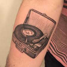 See more ideas about tattoos, record player tattoo, tattoo designs. Music Radio Tattoo Designs Novocom Top