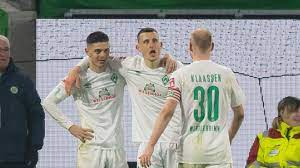 Learn all about the career and achievements of maximilian eggestein at scores24.live! Gehalter Bei Werder Bremen Das Verdienen Rashica Eggestein Und Co