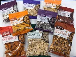 Etter at danskene oppdaget at dadlene fra et bestemt parti er kilde til smitte av hepatitt a, trekkes de nå tilbake fra alle har til felles at de har kjøpt dadler på rema 1000. Nyheter Disse Godsakene Finner Du I Rema 1000 Kvinesdal Facebook