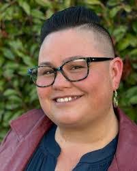 Lisa Allred's Instagram, Twitter & Facebook