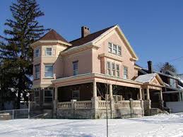 In pink colors you will see the highest levels of magenta. 10 Inspirational Red And Pink Houses