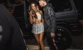 Jay wheeler mensaje de voz official video. Fotos Cantante Urbano Se Aparece Sin Invitacion A Concierto De Dalex Ipauta Com