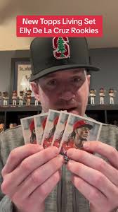 Elly Day La Cruz Out of Costco Flagship Topps