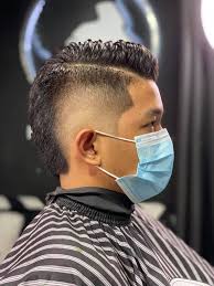 Regardless of which hairstyle he wears, fans cannot stop talking about his hairstyle. Hawaii Barber Kobe Paras Haircut Burst Fade Facebook