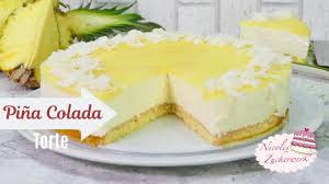 Dekoriert den kuchen nun mit den restlichen ananas stückchen, deen getrockneten ananasringen und den kokoschips, fertig. Pina Colada Torte I Lecker Fruchtige Kokos Ananas Sommertorte I Rezept Von Nicoles Zuckerwerk Youtube