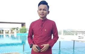 Pu amin was born in kajang, in november 11, 1990. Pu Amin Archives