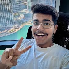 $50K/mo 17 yo Sales Rep looking to Connect and Train with Other Sales  People · Elite Closers