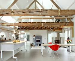 Il fienile chic di Maxwan architects + urbanists &ndash; p+A design