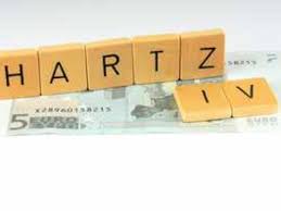 Parallel zum künftig höheren renten­alter verschiebt sich auch diese alters­grenze in den kommenden jahren und wird dann bei 67 liegen. Hartz Iv Anspruch Auf Arbeitslosengeld Ii