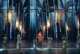 Le spectacle musical robin des bois, ne renoncez jamais, avec matt pokora s'installe dans vos salles de cinéma. Blog De Spectacle Robin Des Bois Skyrock Com