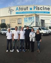 Atout Piscine Le Magasin A Narbonne Atout Piscine