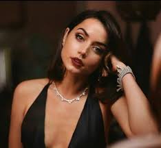 Fakta Ana de Armas, Tokoh Baru Dalam Film James Bond