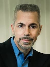 Robert Lanza's Instagram, Twitter & Facebook