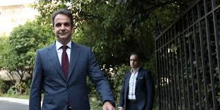 Ξάφρισαν κωφάλαλο άστεγο την ώρα που κοιμόταν στο ρέθυμνο. Afhnei To Megaro Ma3imoy O Mhtsotakhs Metakomizei To Prw8ypoyrgiko Grafeio Sto Yp Dioikhtikhs Metarry8mishs Politikh Iefimerida Gr