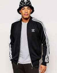 Edgy, futuristisch und dennoch praktisch: Adidas Superstar Jacket Shop Clothing Shoes Online