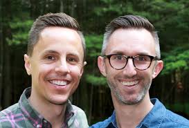 Scott Eason's Instagram, Twitter & Facebook