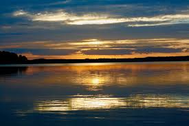 Vind en reserveer bijzondere accommodaties op airbnb. Sonnenaufgang Am Labussee Foto Bild Deutschland Europe Mecklenburg Vorpommern Bilder Auf Fotocommunity