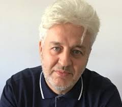 Fiul celui de-al 35-lea milionar al Iaşului a construit cea mai puternică  maşină din lume şi care costă 2.000.000 euro