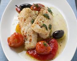 introduzione i merluzzetti al pomodoro sono un secondo facile, veloce e leggero e che vi farà rivalutare il merluzzo. Come Preparare Il Merluzzo Al Forno Con Pomodorini E Peperoncino Diavolopiccante