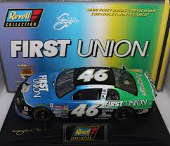 Revell dale earnhardt jr #8 budweiser nascar diecast car 1:24. Diecast Registry