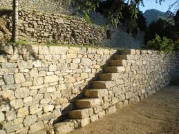 Pierreseche Com Annuaire Des Macons A Pierres Seches Mur Exterieur Parement Pierre Exterieur Escalier De Jardin