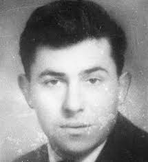 𝓜𝓪𝓻𝓬𝓮𝓵𝓸 𝓟𝓸𝓼𝓽𝓲𝓰𝓵𝓲𝓸𝓷𝓲