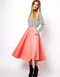 Codes promo, ventes flash, livraison offerte, trouvez le produit de vos rêves à prix réduit ! La Jupe Evasee Je Fais Moi Meme Tenue Mariage Jupe Jupe Ample Midi Jupe Mi Longue