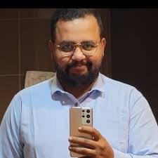 Amber Fyfe's Instagram, Twitter & Facebook