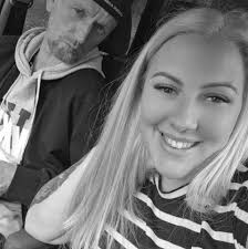 Hi, bit of an odd request but not sure where else to explore this idea. Are  there any musicians who might like to meet and have some jam sessions? I  sing and