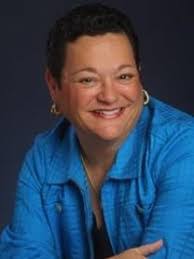 Lori Mehl's Instagram, Twitter & Facebook