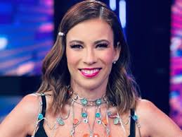 Así se cuida Ingrid Coronado de la Covid-19; lo hace de lo más fashion