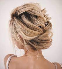 Add some contemporary flair and subtle glamour to your medium length locks with our 50 best updos for medium hair. 50 Wonderful Updos For Medium Hair To Inspire New Looks Hair Adviser