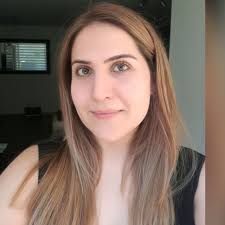 Modo de uso #ThermicLiss El producto se lava con shampoo de pH alcalino o  sin sal, luego secar el cabello con secador al 100%, después de esto  aplicar #ThermicLiss cadejo el cadejo