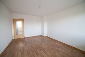 The weida apartments office staff is committed to providing you quality. 3 Zimmer Wohnung Zu Vermieten 01587 Riesa Weida Brandenburger Str 10 Mapio Net