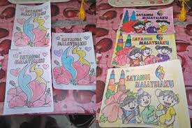 Selain itu, lewat mewarnai sebuah gambar, mereka bisa menuangkan beragam imajinasi yang ada di. Kumpulan Gambar Untuk Belajar Mewarnai Gambar Hari Kemerdekaan Untuk Mewarna