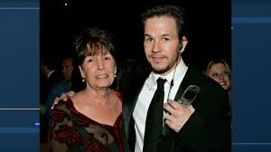 Alma Wahlberg, mother of Mark, Donnie Wahlberg, dies at 78