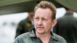 Nin ay ku marqaati fureyso 40 qof